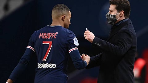 مبابي يرضخ لأحكام سان جيرمان.. ويرفض «راتب ميسي»