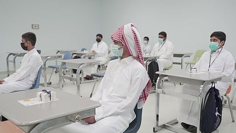 بالفيديو.. مسؤول: شرط واحد مطبق في جميع الجهات غيابه عن التعليم يؤثر على الجودة
