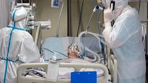 «مو».. الصحة العالمية تراقب متحورًا يمكنه تخطي الأجسام المضادة بالمحصنين