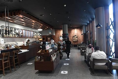 Saudi Chambers disown purported circular allowing restaurants to serve food during day hours in Ramadan