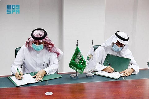 King Salman Humanitarian Aid and Relief Centre (KSrelief) signed an agreement with Al Basar International Foundation