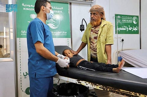 Supported by KSrelief, Al-Jada Health Center Provides Services to 2,077 Beneficiaries During One Week