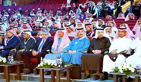 Asir governor, ministers attend Aseer Investment Forum launch