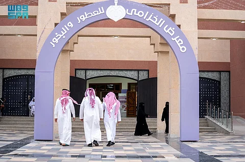 42 Local, International Businesses in Al-Khozama Exhibition for Perfumes, Incense Boost Economy in Sakaka