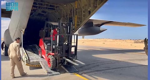 Two Saudi Relief Planes Deliver Trucks, Forklifts to Aid Palestinian Relief Efforts in Egypt's El-Arish Airport