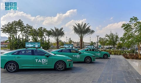 Madinah Municipality Unveils Bus and Taxi Digital Roof Ad Initiative