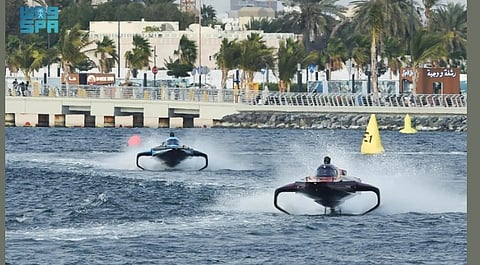 Sport Deputy Minister Presents UIM E1 World Championship Cup to Team Brady