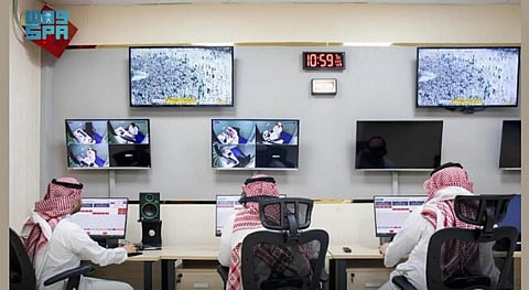 Improving Communication Services in Grand Mosque in Preparation for Ramadan Season