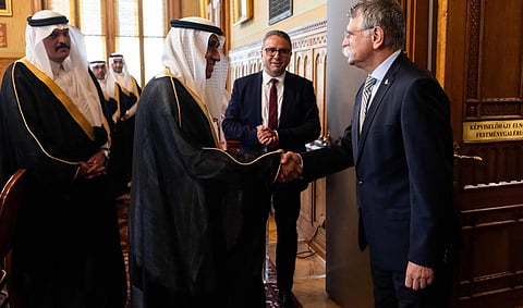 Shura Council Delegation Meets with Hungarian Parliament Speaker in Budapest