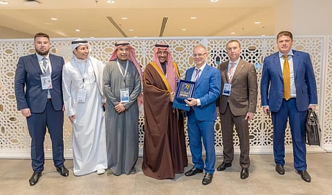 Industry Minister Explores Localization Opportunities with Airbus Helicopters