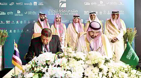 SFDA Signs MoU with Central Islamic Council of Thailand at Makkah Halal Forum