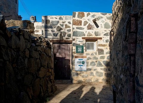 Prince Mohammed bin Salman Project Restores 1,200-Year-Old Sadreed Mosque in Aseer