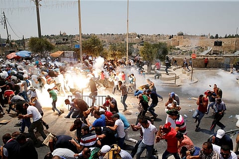 • An official source at the Saudi Foreign Ministry expressed the Kingdom's condemnation of the Zionist occupation forces storming Al-Aqsa Mosque and attacking worshipers on the first day of Eid Al-Adha.