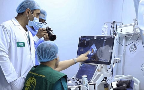 Saudi Arabia's Volunteer Medical Team Saves Life of Yemeni Child