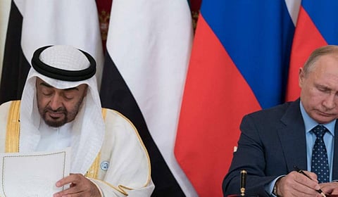 Sheikh Mohammed bin Zayed and Putin signs the agreements