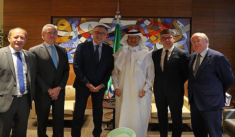 Minister of Energy discusses the Saudi nuclear program with French Senate delegation