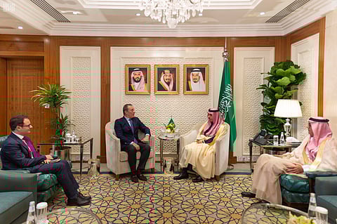 Saudi Arabia’s Foreign Minister meets with Ambassador of Italy to the Kingdom