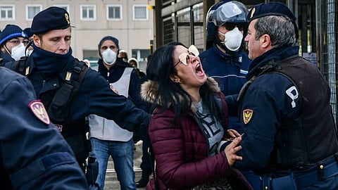 Italy coronavirus death toll surges past 10,000; lockdown extension likely