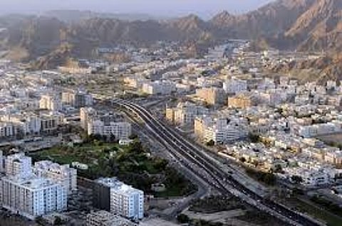 Oman Lifts Ban on Entry, Exit from the country
