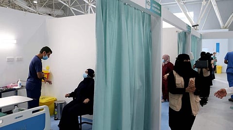 Saudi Arabia’s Ministry of Health recorded on Saturday 382 new COVID-19 cases over the past 24 hours; 9 less than Friday’s figure of 391.