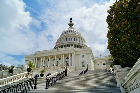 Leading HX5: Margarita Howard's Approach to Government Contracts