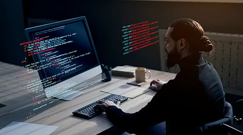 Comparing Online BCA with Traditional BCA Programs: Pros and Cons