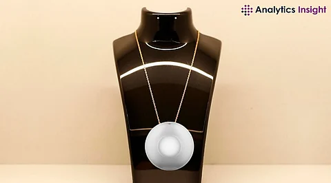 AI-Powered Necklace to Combat Loneliness