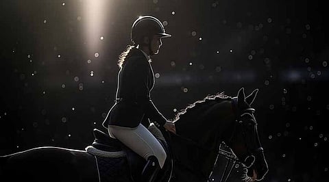 DigiHorse Rides Into Spotlight As FET Loses Ground, SUI Remains Unscathed