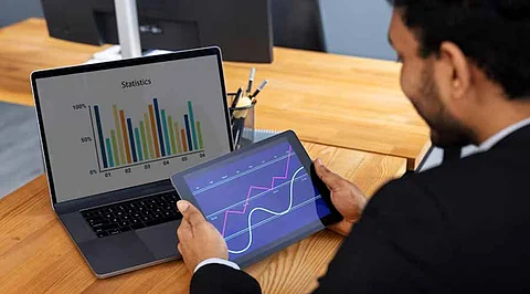 Understanding Market Indicators: How to Use Data to Inform Investment Decisions