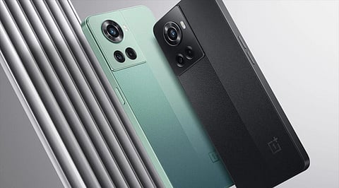 Top 5G Smartphones and Gadgets Selling Big on Amazon’s Fest right now