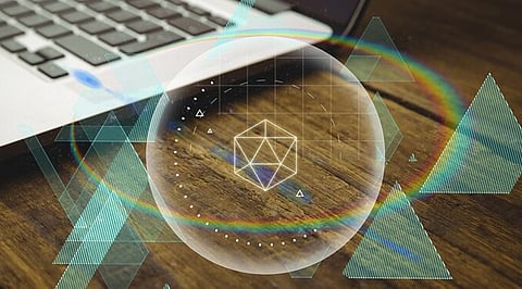 Exploring the Synergy Between Governance Tokens and DAOs