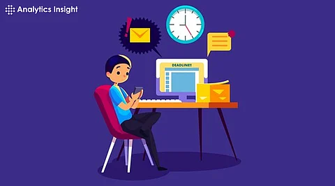 Career Crossroads: Freelance or Full-Time Tech Jobs?