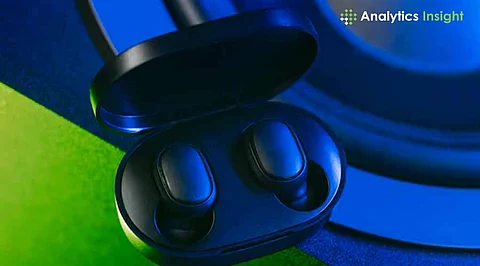 Best Wireless Earbuds of 2025: Apple AirPods Pro, Samsung Galaxy Buds Pro, or Sony WF-1000XM5?
