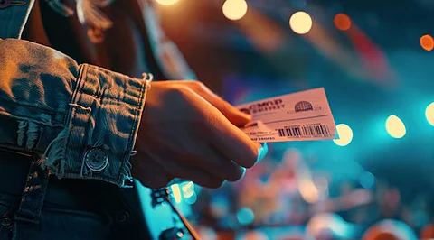 Using Interactive Technology in Concert Tickets: Enhancing the Fan Experience