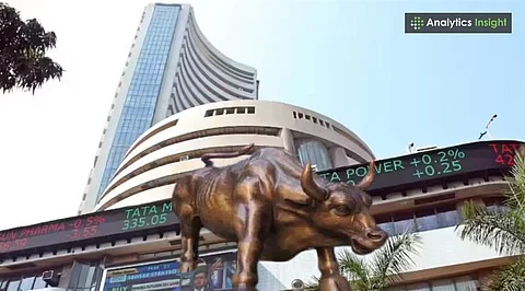 Stock Market Today_ Sensex Jumps 400 Points, Nifty Nears 25,000, FIIs Buy ₹551 Cr in Equities