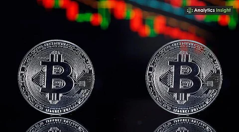 Bitcoin Price Near $113,245 as Investors Await Fed Clarity