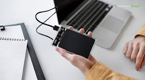 Best SSDs for Upgrading Old Laptops - Sam.jpg