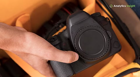 Best Travel Compact Cameras to Buy in 2026