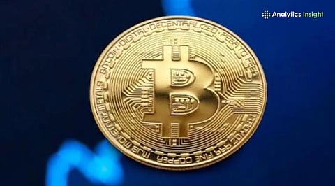 Bitcoin Price Trades Around $92,700 While ETF News Drives Crypto Prices