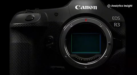 Hot DSLR & Mirrorless Camera Deals This Weekend