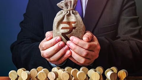 Optimise Your Credit Score Using Calculator-Based EMI Planning