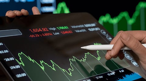 Stock Market Update: Nifty 50 Opens 91 points Lower, Sensex Falls Over 300 points Amid Mixed Global Trends