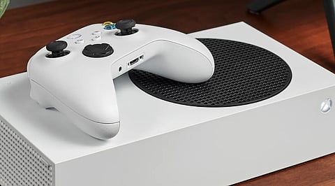 Xbox Live Down? Thousands Report 0x87e107df Error Amid Server Issues