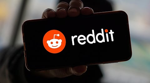 How to Use Reddit: A Beginner's Guide to Subreddits, Feeds, Communities