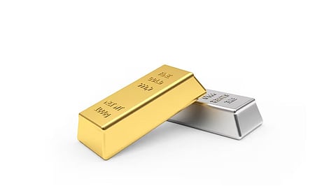 Gold, Silver Rate Today Live Updates_ Gold faces fresh volatility after Rs 6,000 weekly plunge; US jobs data, Fed in focus.