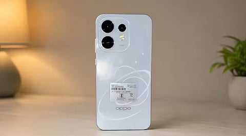 OPPO Reno 16