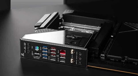 Colorful iGame X870E VULCAN OC V14
