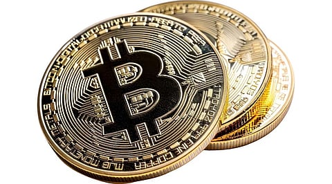 Crypto Prices Today_ Bitcoin Holds USD 77,542, XRP Faces Pressure, Hyperliquid Gains.