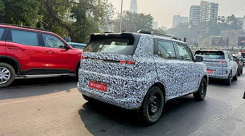 Hyundai HE1i EV Spied: 450 Km Range, Features, Battery, Price