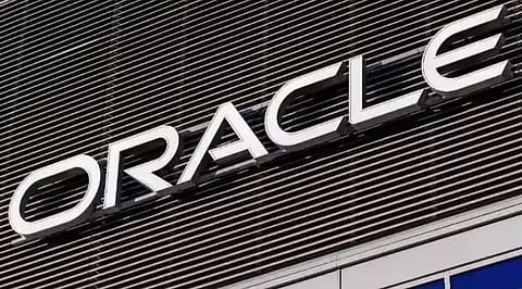 Oracle Layoffs 2026_ 12 Years, 33 Years, And One Sudden 6AM Email — How Employees Found Out They Were Out